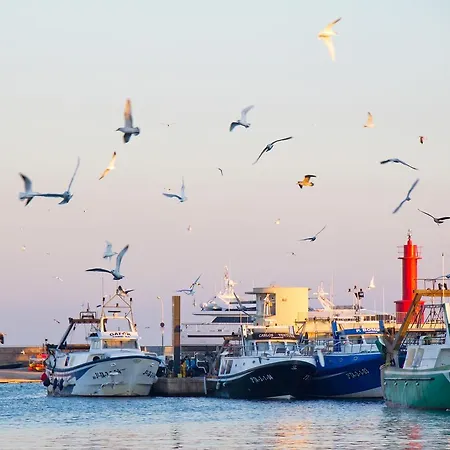 Διαμέρισμα Casa Rosales 3 *