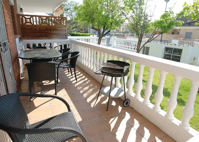 Casa Rosales 3 *